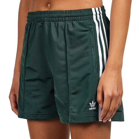 adidas - Firebird Shorts