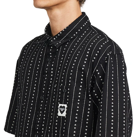 【Carhartt】S/S DREWE SHIRT R6581 Carhartt WIP Drewe Shirt | Black / Natural Heart C Pinstripe