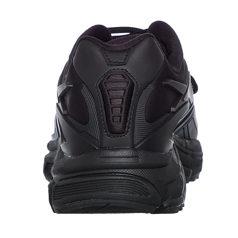 Reebok - Premier Road Modern Cut Out