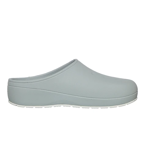 Crocs - Classic Quiet Clog