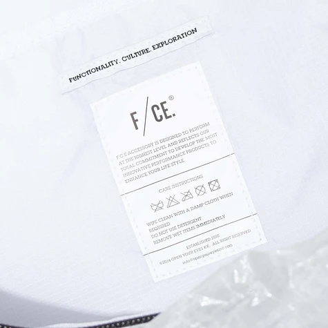 F/CE - 2Way Shoulder Tote with Dyneema