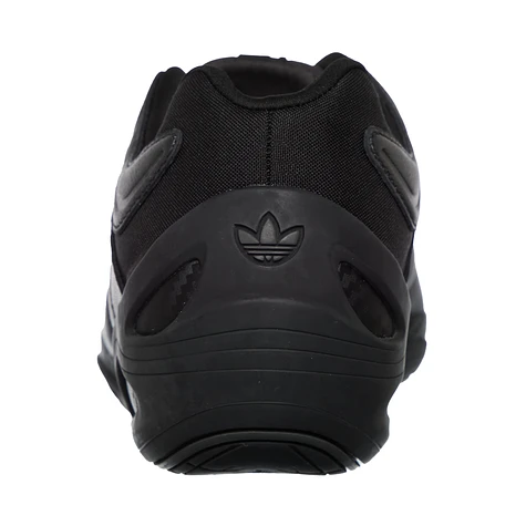 adidas - Adiracer GT
