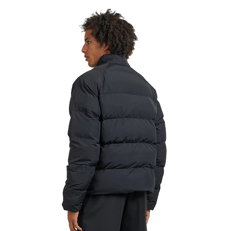Fred Perry - Raglan Sleeve Padded Jacket (Black) | HHV