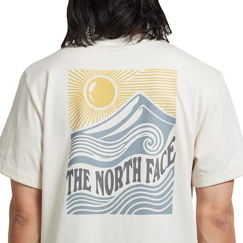 The North Face - Mountain Escape RX SS T-Shirt