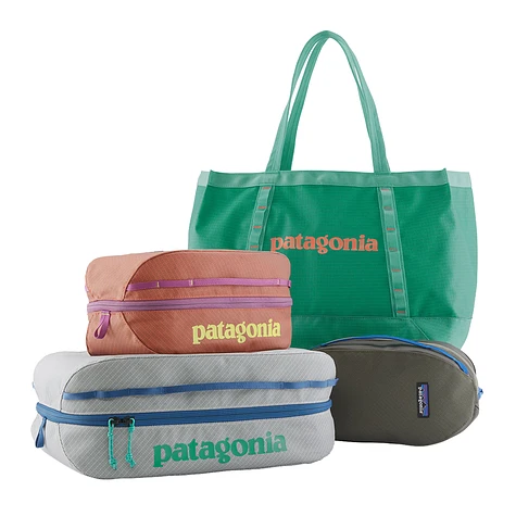 Patagonia - Black Hole Cube - Medium