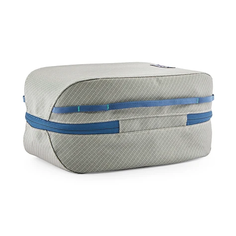 Patagonia - Black Hole Cube - Medium