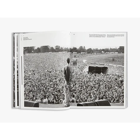 Jill Furmanovsky; Noel Gallagher - Oasis: Trying To Find A Way Out Of Nowhere