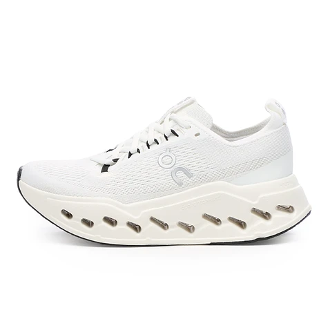 On - Cloudsurfer Max