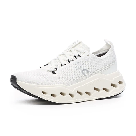 On - Cloudsurfer Max