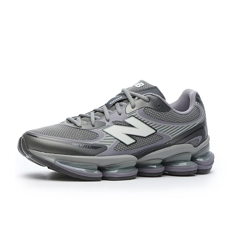New Balance - U2000