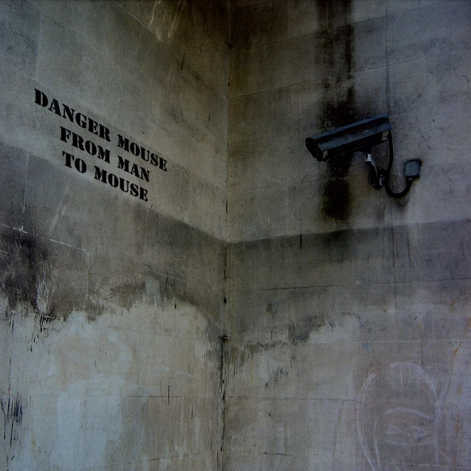 Danger Mouse - From man to mouse