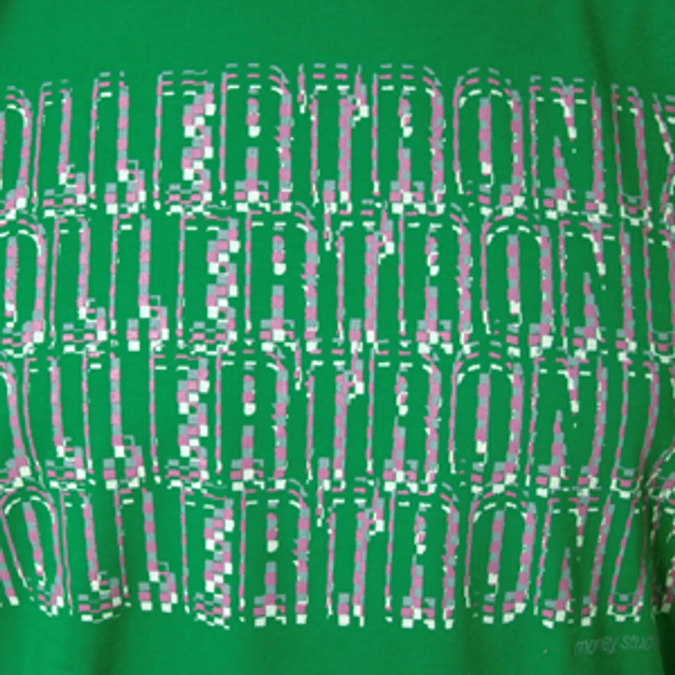 Hollertronix - Checked T-Shirt