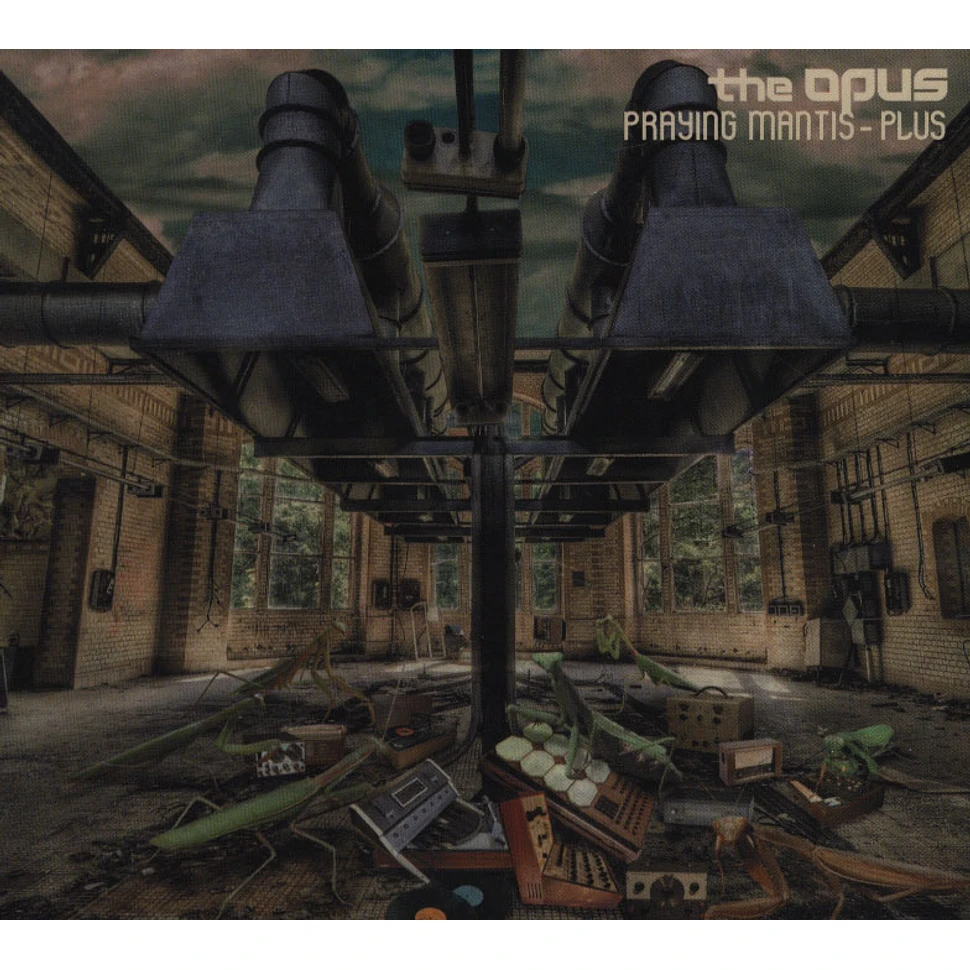 The Opus - Praying Mantis