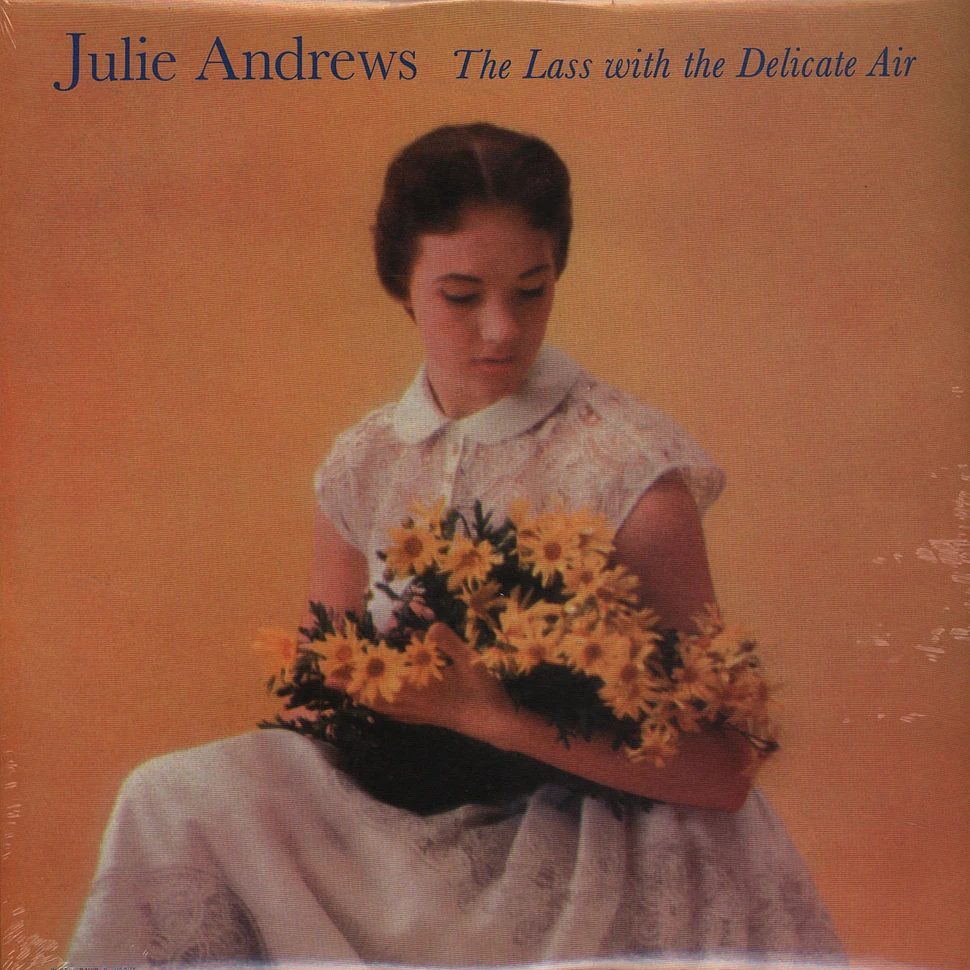 Julie Andrews - Lass With The Delicate Air