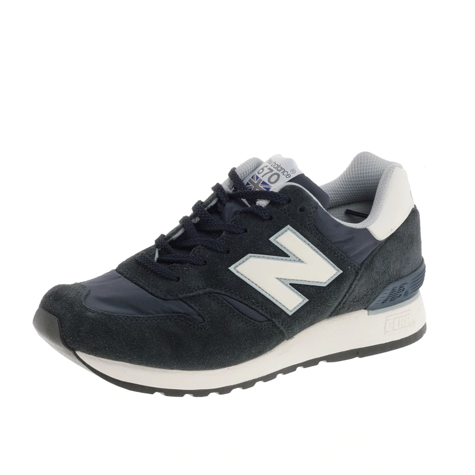 New Balance - M670