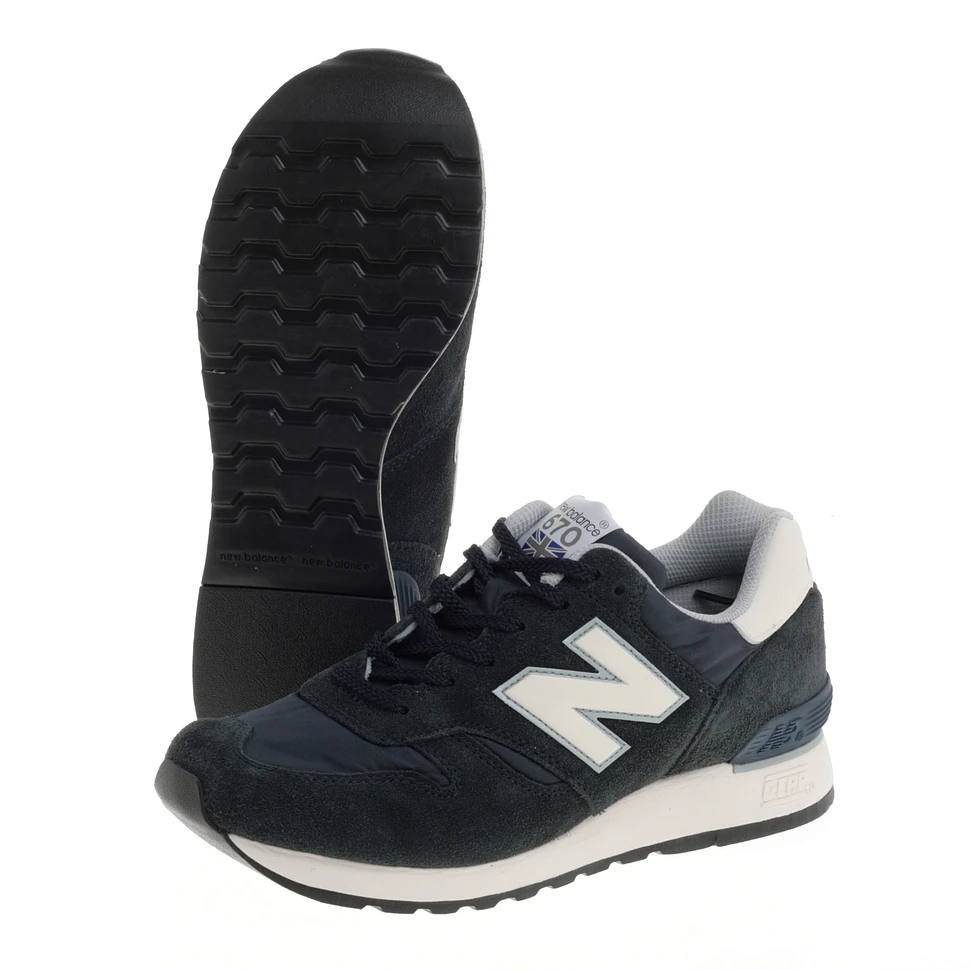 New Balance - M670