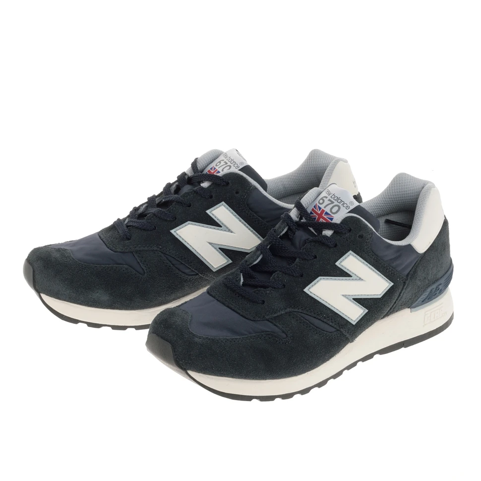 New Balance - M670