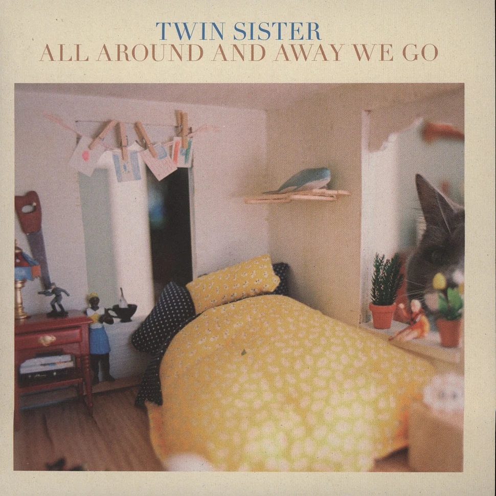 Twin Sister - All Around And Away We Go
