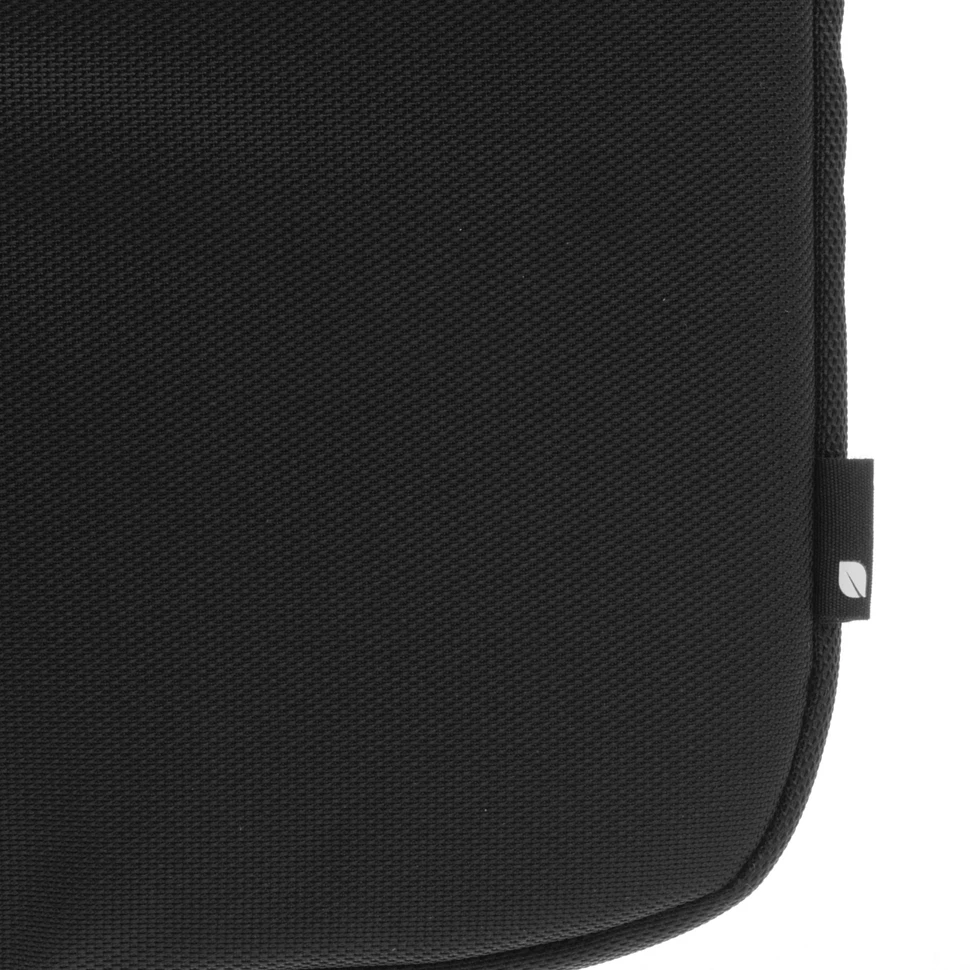 Incase - MacBook Nylon Protective Sleeve 15 Inch