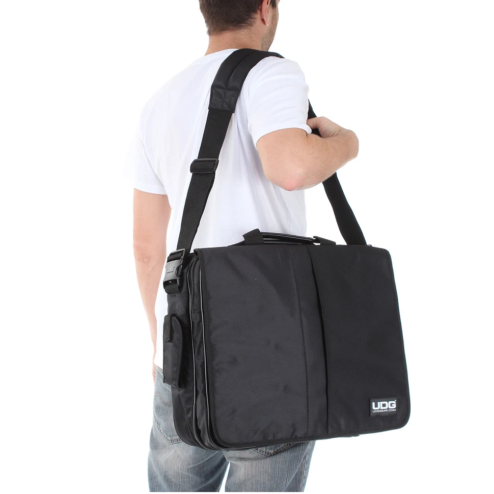 UDG - CourierBag DeLuxe 17"