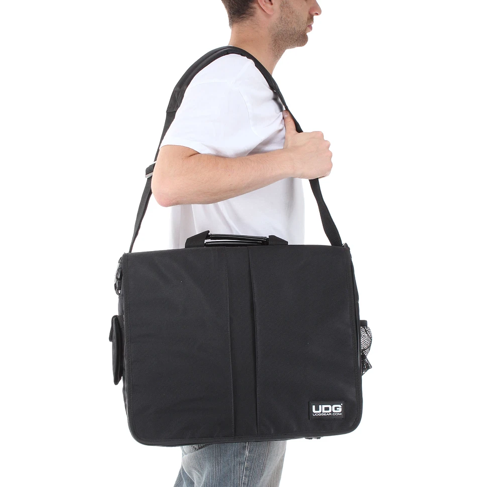 UDG - CourierBag DeLuxe 17"