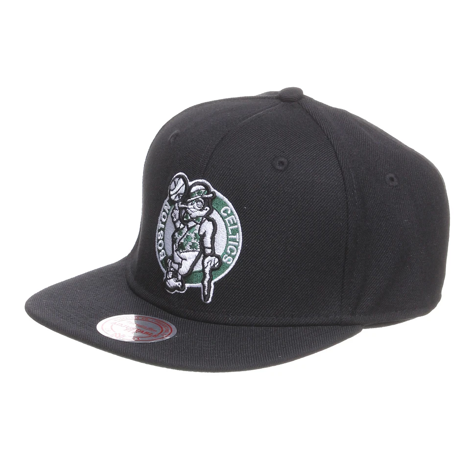 Mitchell & Ness - Boston Celtics NBA Basic Solid Team Snapback Cap