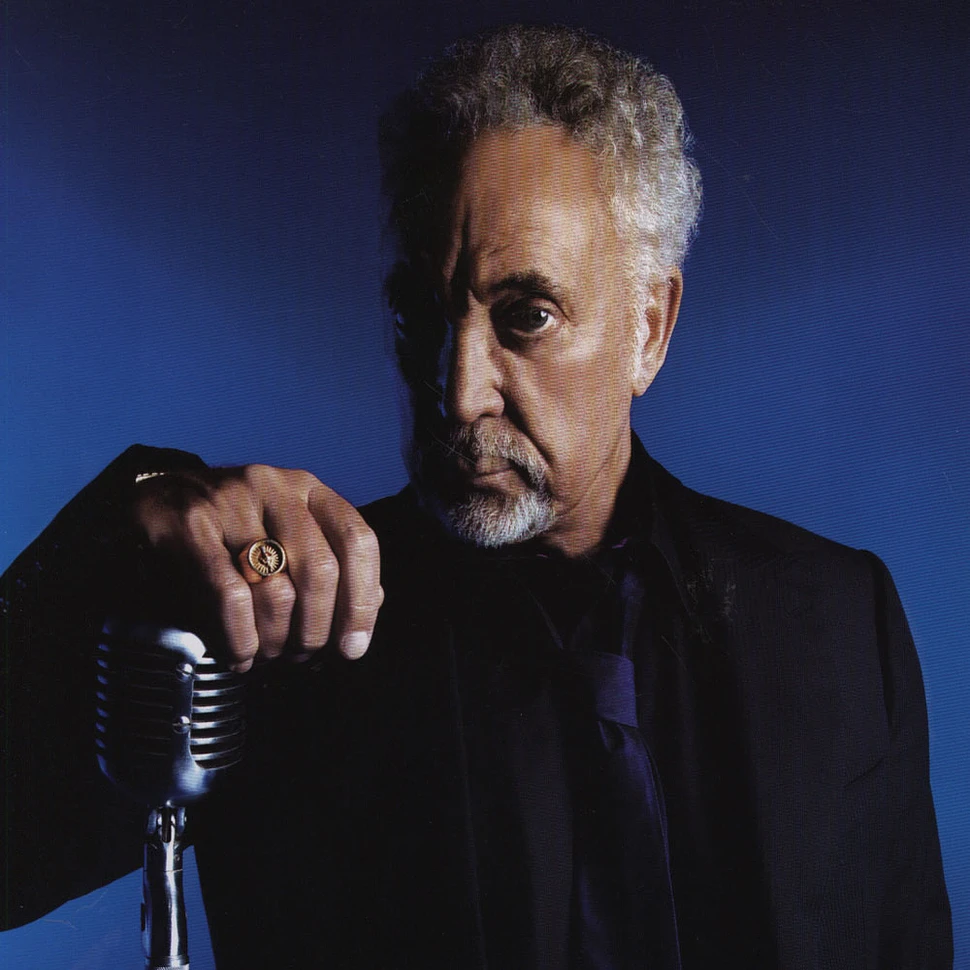 Tom Jones - Evil