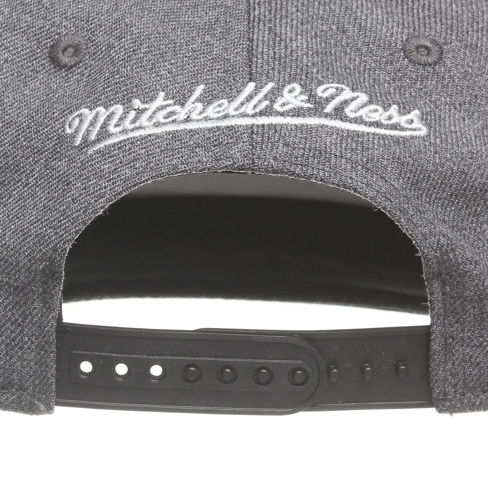 Mitchell & Ness - Philadelphia Flyers NHL Arch W/Logo G2 Snapback Cap