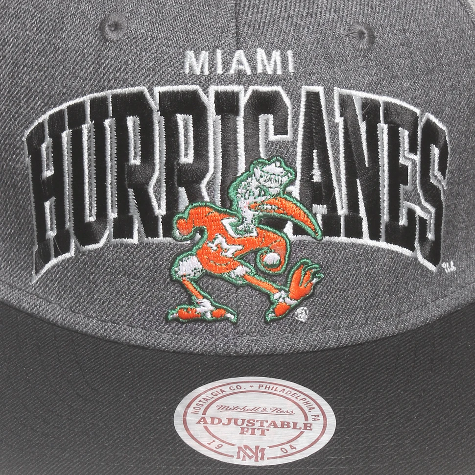 Mitchell & Ness - University Of Miami NCAA Arch W/Logo G2 Snapback Cap