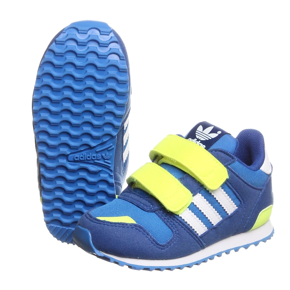 adidas - ZX 700 CF I