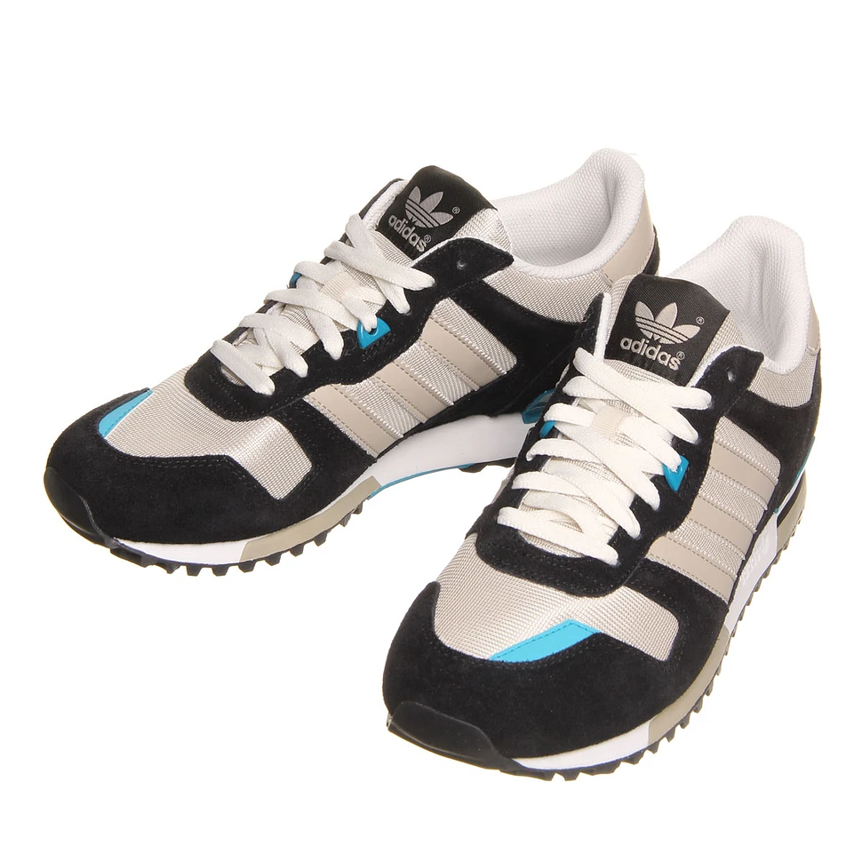 adidas - ZX 700