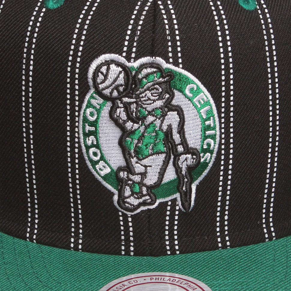 Mitchell & Ness - Boston Celtics NBA Double Pinstripe Snapback Cap