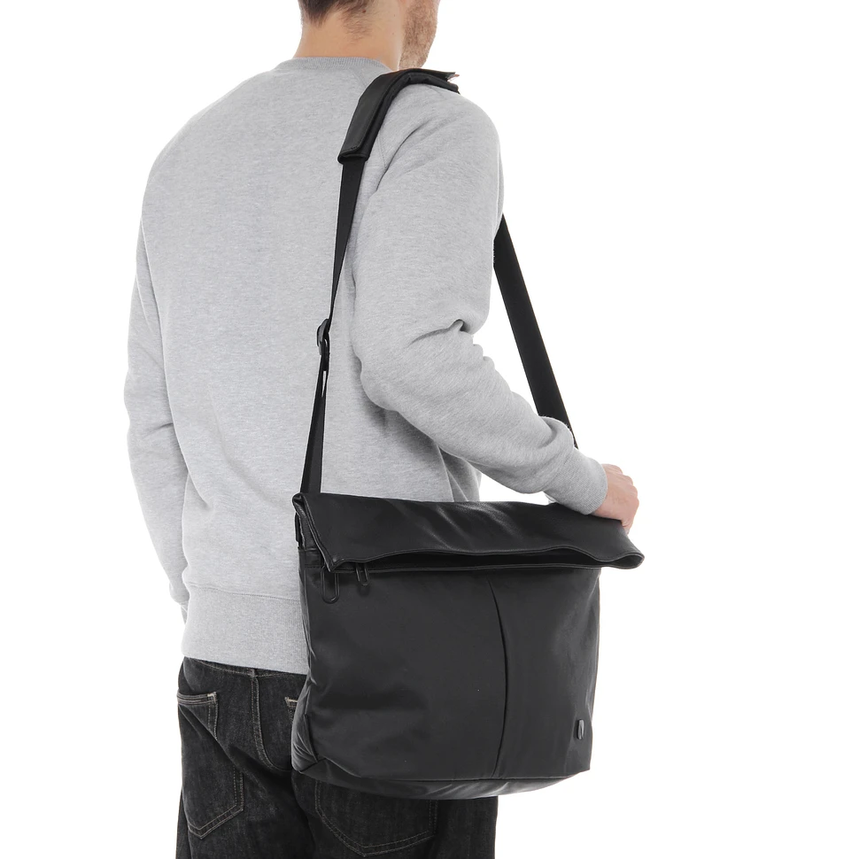 Incase - Leather & Canvas Capsule Mini Messenger Bag