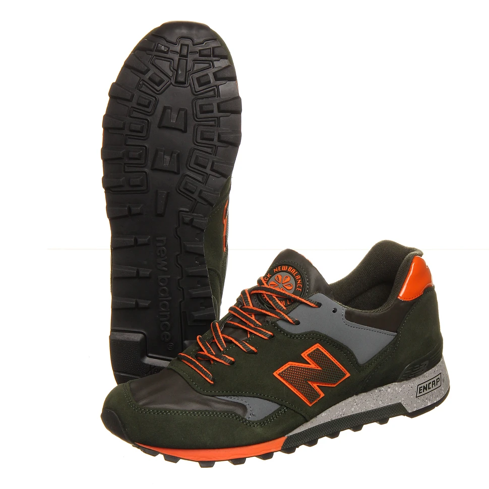 New Balance - M577MOO