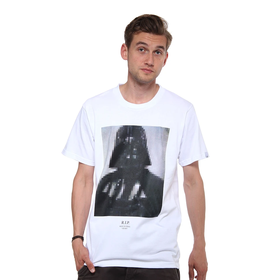 DRMTM - Darth Vader Pixel T-Shirt