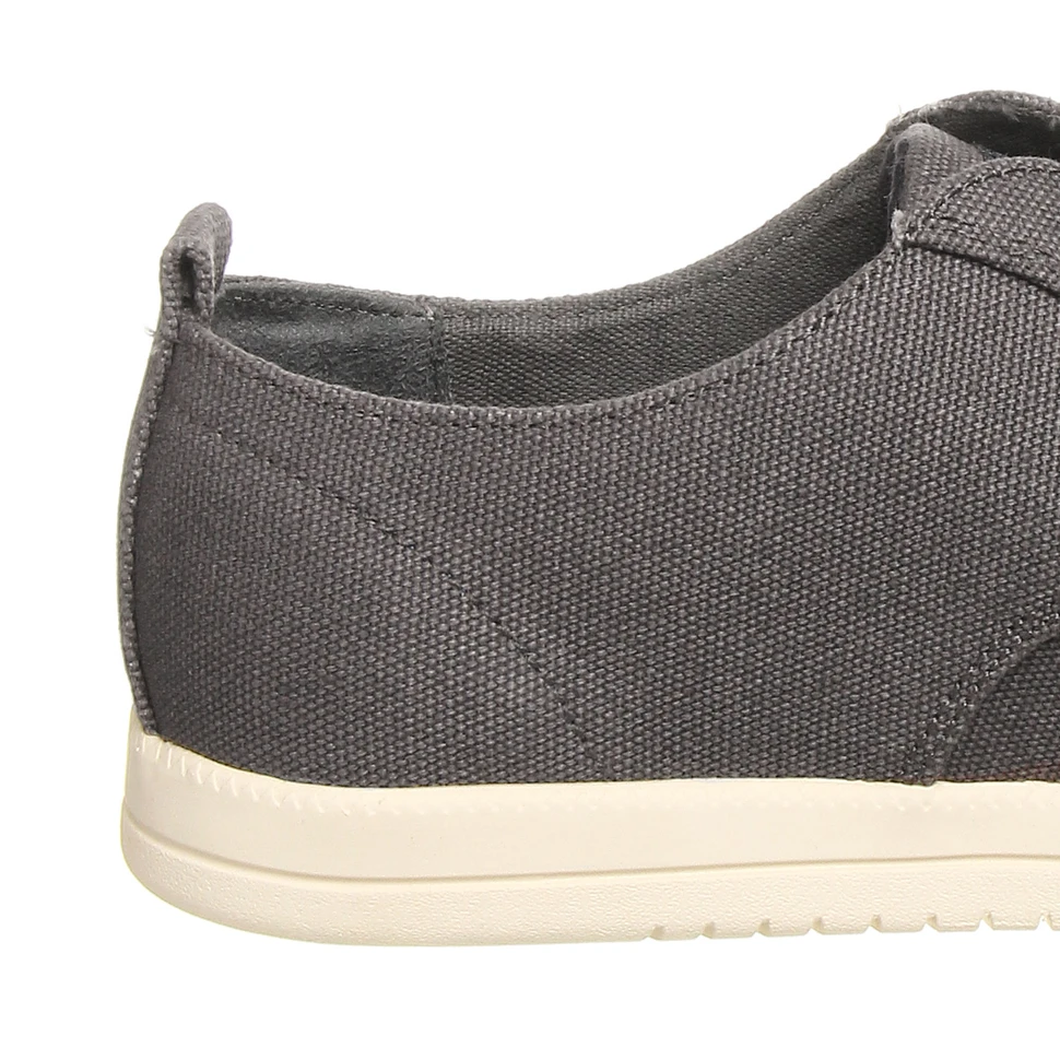 Clae - Ellington Canvas