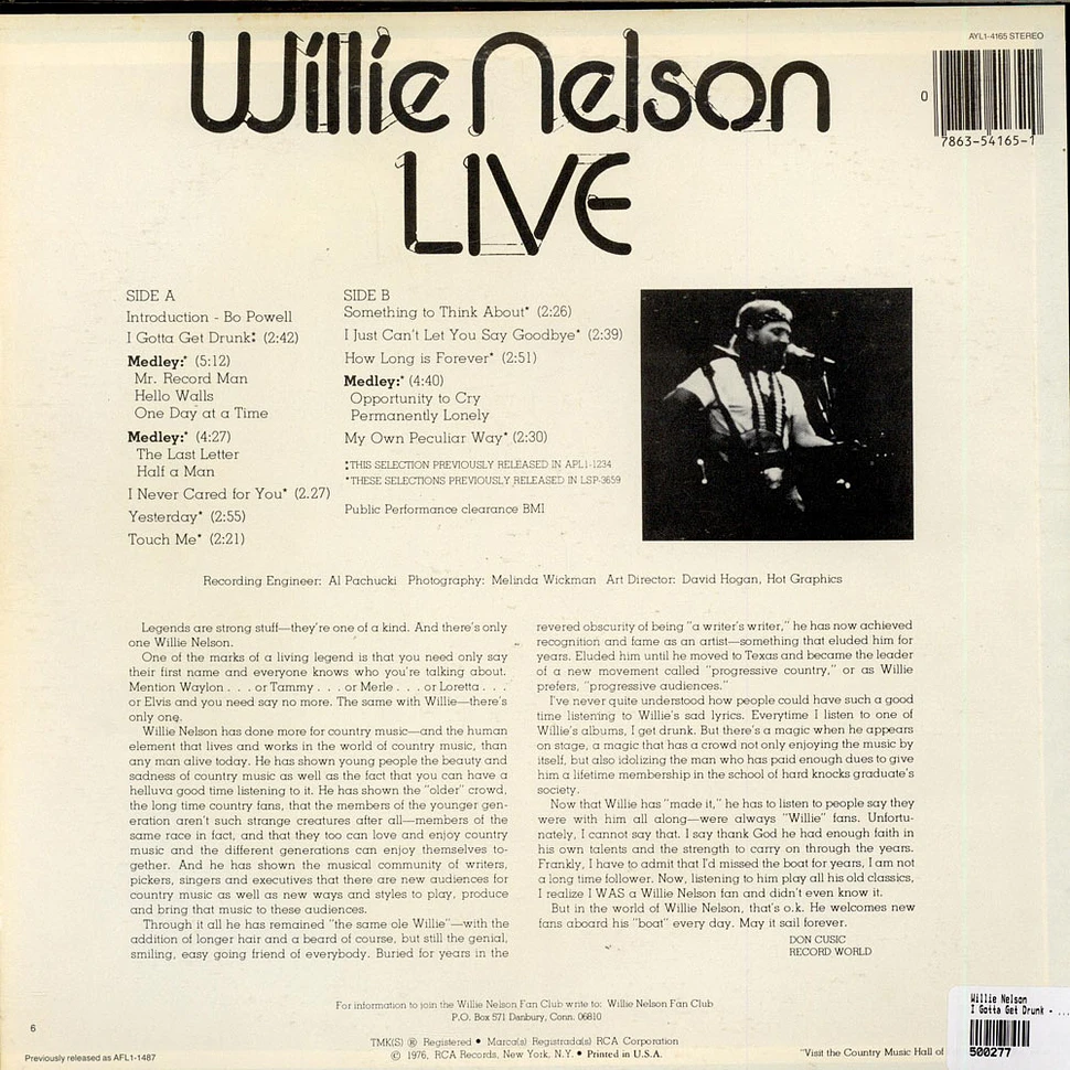 Willie Nelson - I Gotta Get Drunk-Live