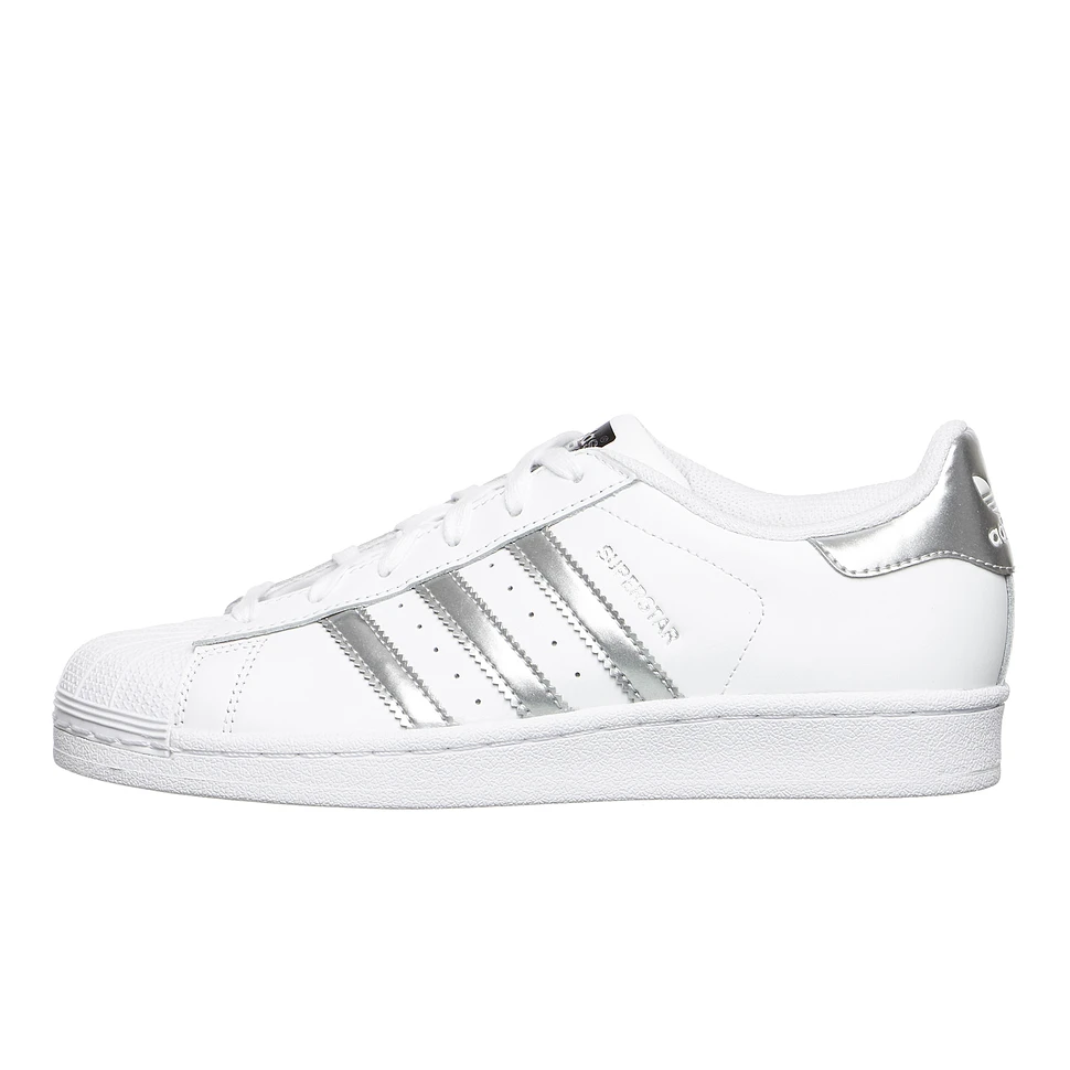 adidas - Superstar