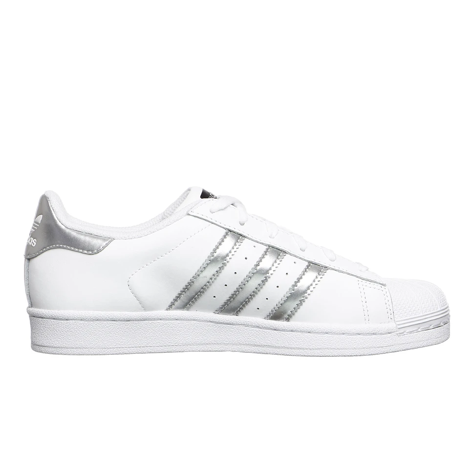 adidas - Superstar