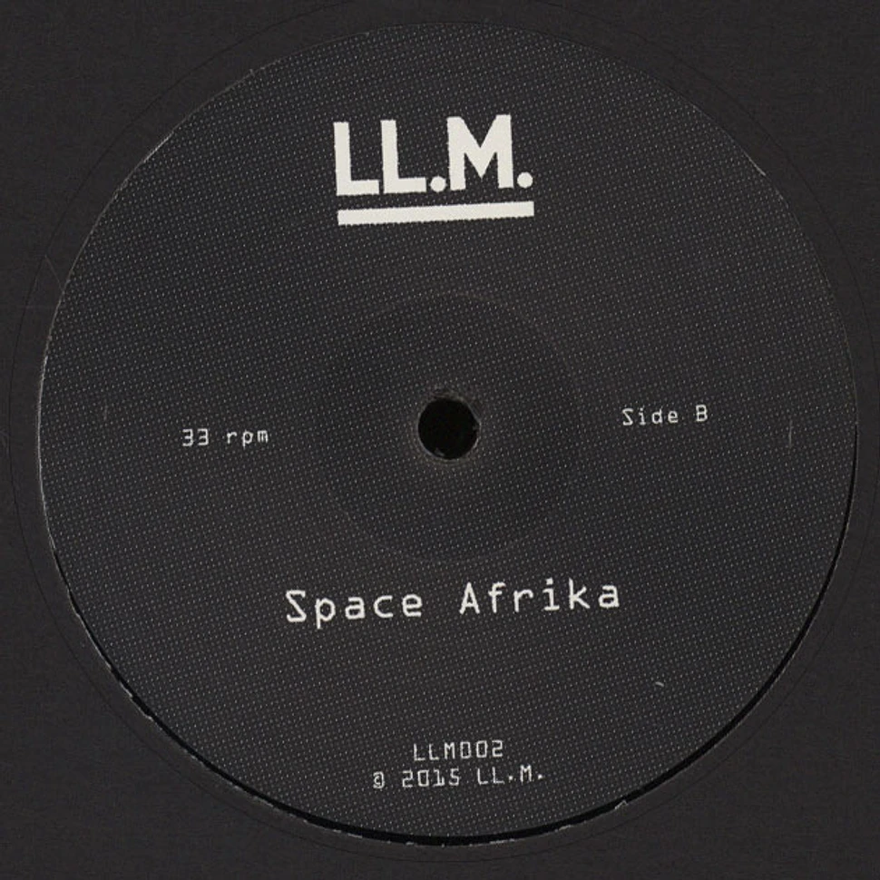 Annanan / Space Afrika - LL.M. 002