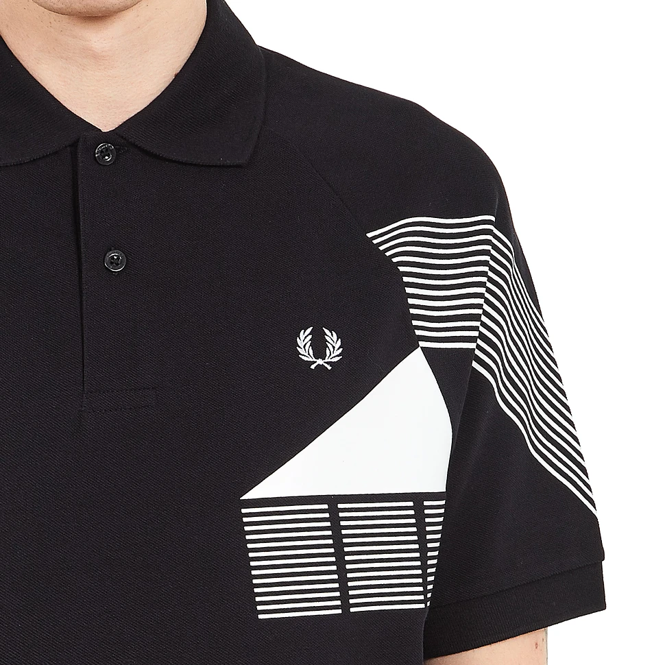 Fred Perry - Stripe Graphic Pique Shirt