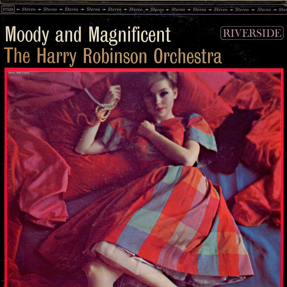 Harry Robinson And His Orchestra - Moody And Magnificent
