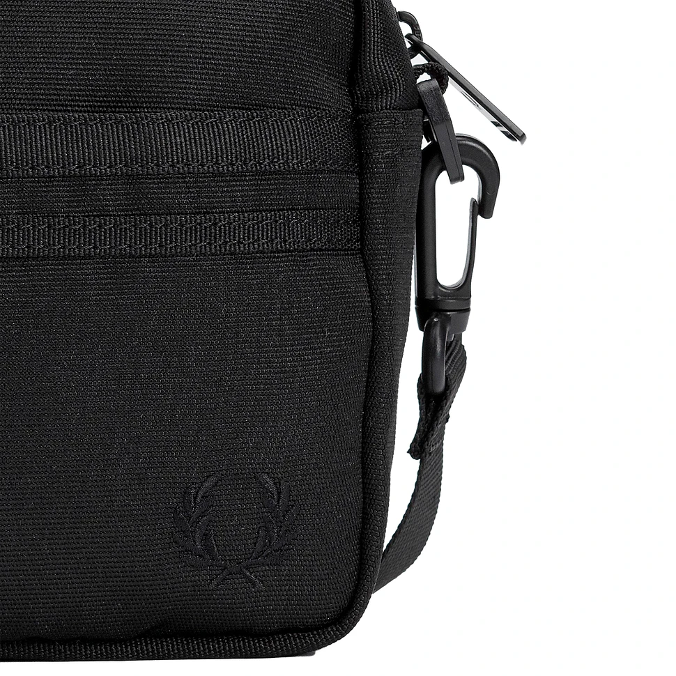 Fred Perry - Tonal Tipped Small Side Bag