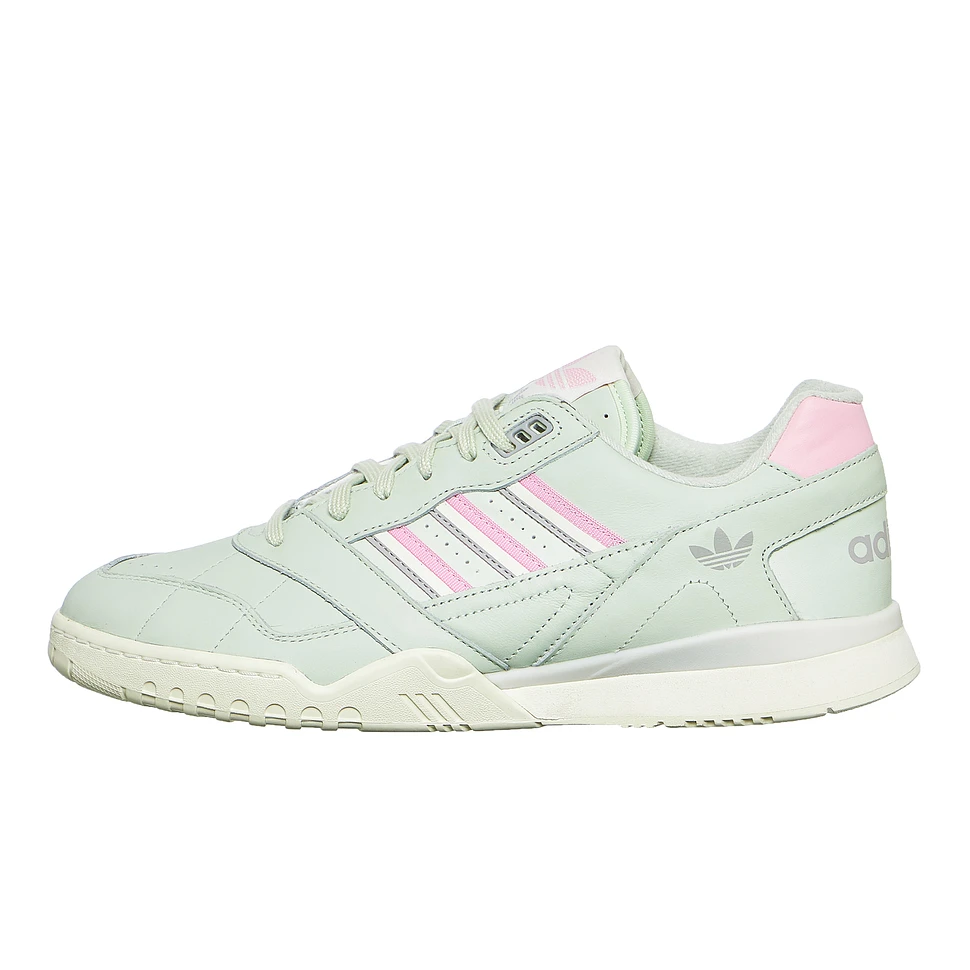 adidas - A.R. Trainer