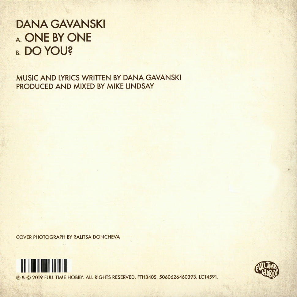 Dana Gavanski - One By One