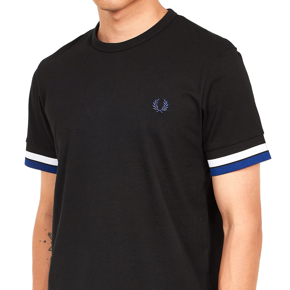 Fred Perry - Bold Tipped T-Shirt