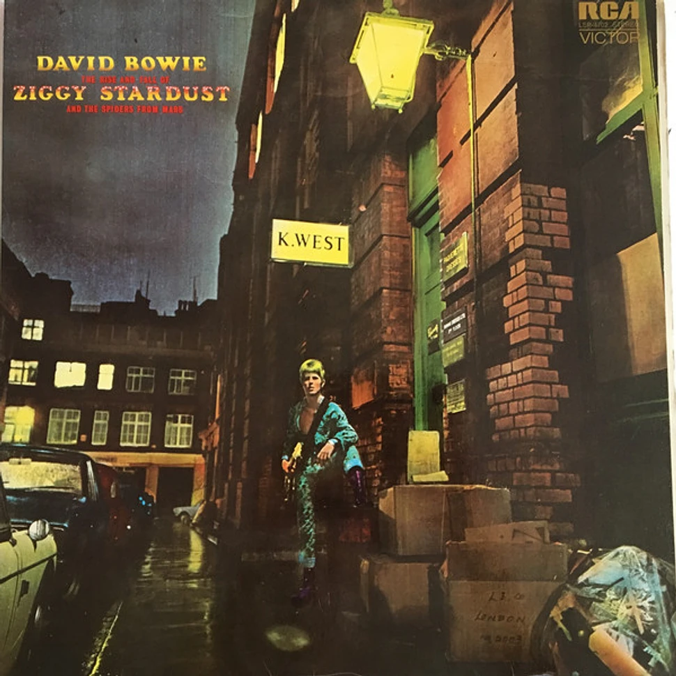 David Bowie - The Rise And Fall Of Ziggy Stardust And The Spiders From Mars