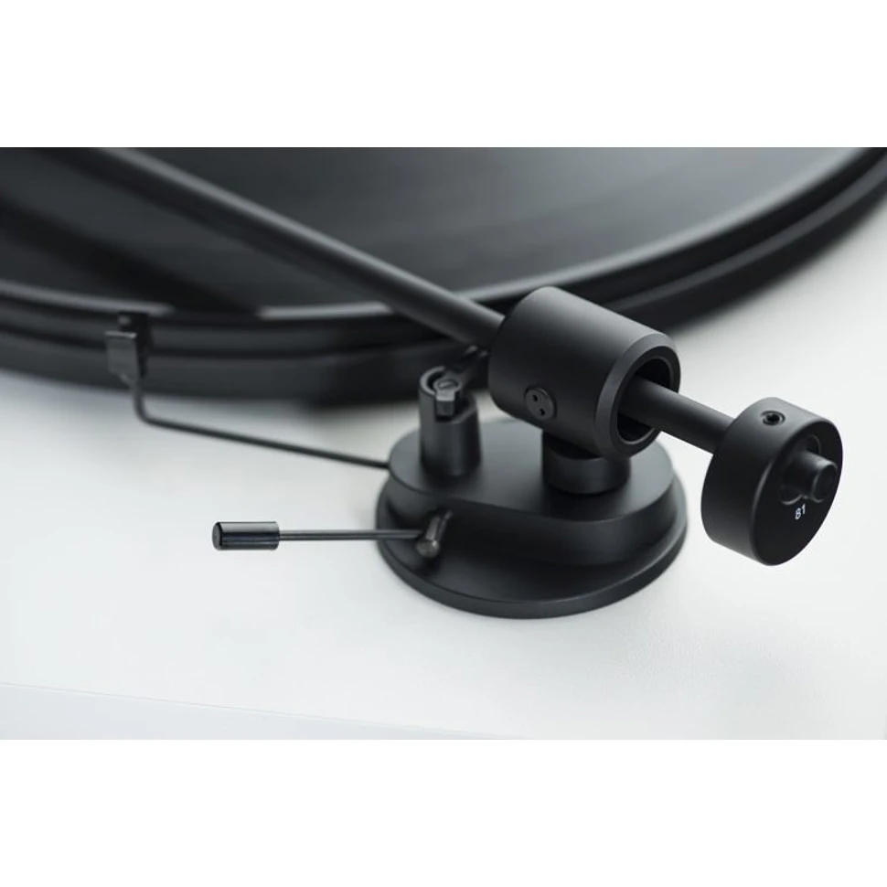 Pro-Ject - Primary E (Ortofon OM)