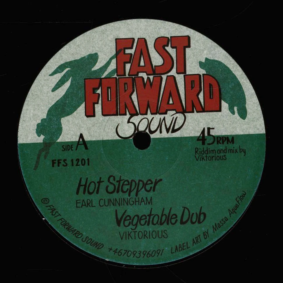 Earl Cunningham, Viktorius / Crock Back, Viktorius - Hot Stepper, Dub / Lyrics Fiesta, Version