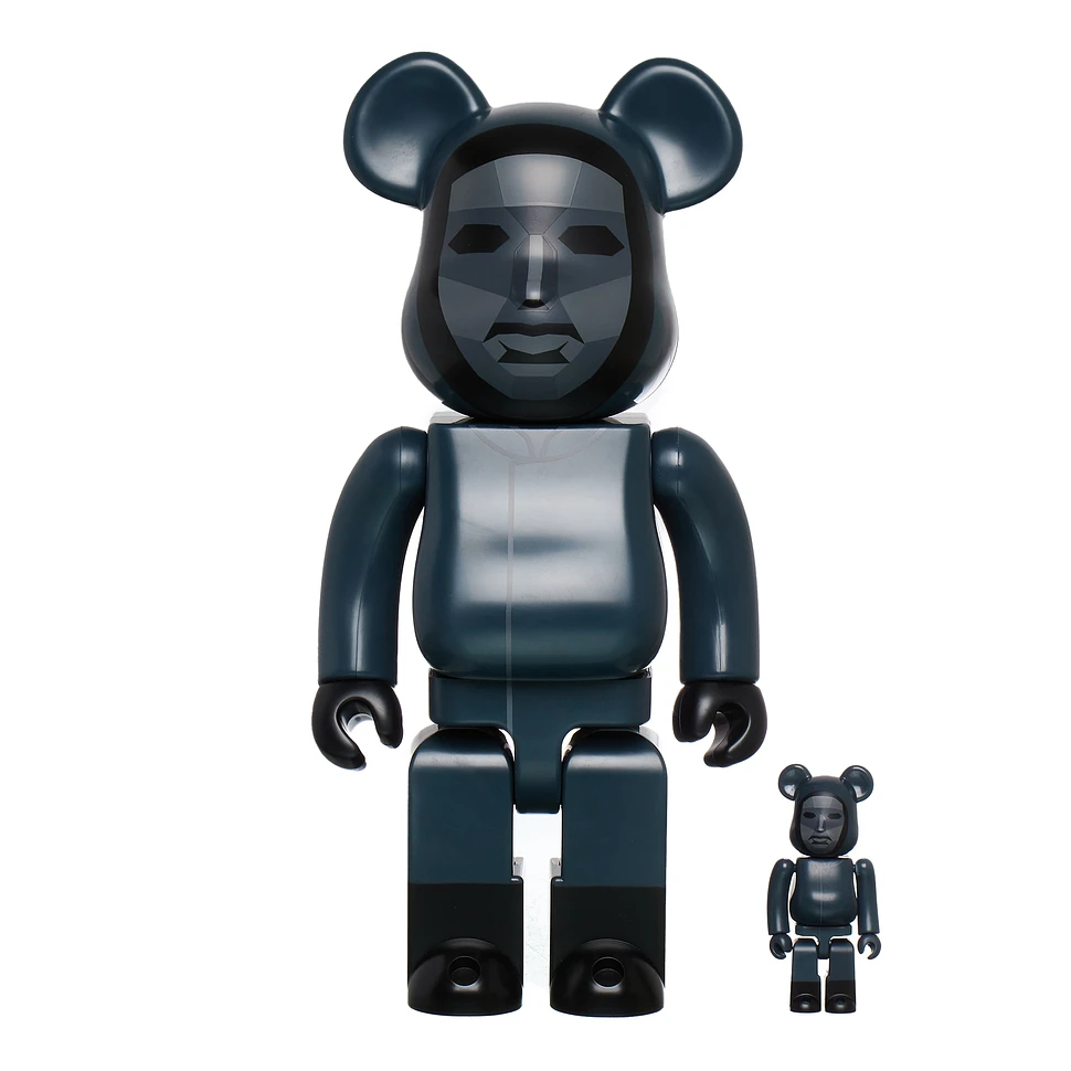 Medicom Toy - 100% + 400% Squid Game Frontman Be@rbrick Toy